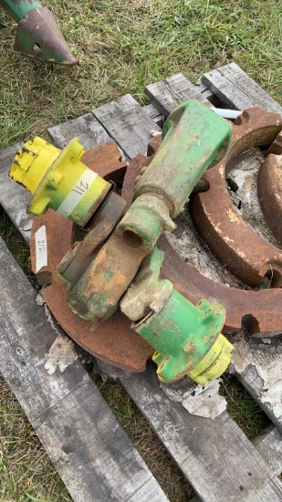 JD 4020 narrow front end