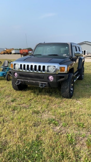 Hummer H3
