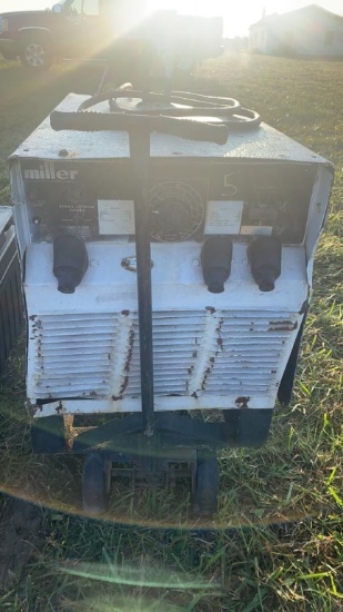 MILLER SRH 303 WELDER