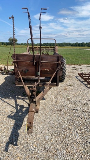 NI GROUND DRIVE MANURE SPREADER