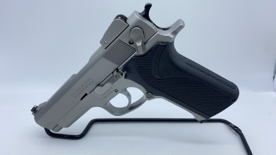 Smith & Wesson Model 4006 Stainless Steel