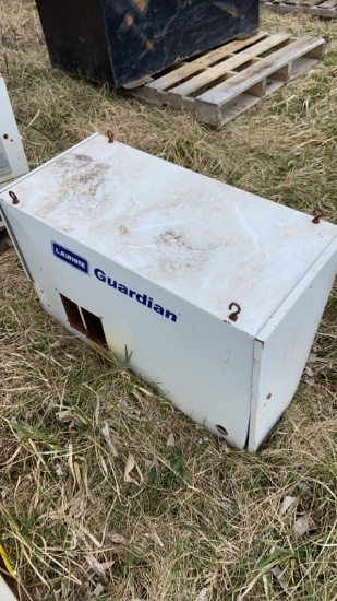LB White Heater