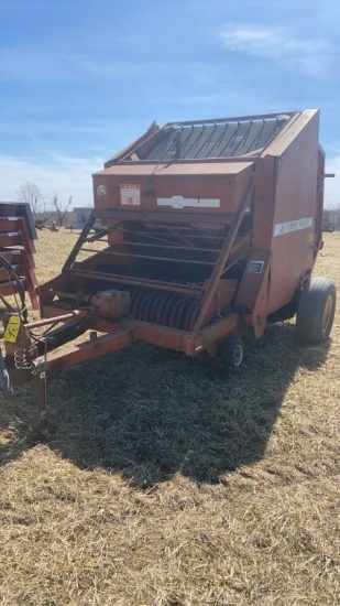 New Idea Round Baler