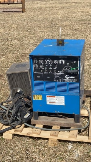 Miller Synchrowave 250 Welder w/Torches/Pedals