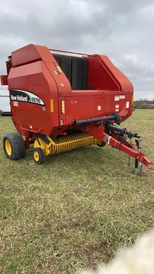 NH BR780 Round Baler w/Monitor