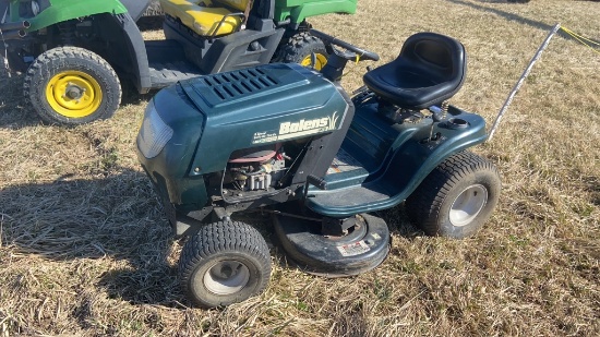 Bolens Riding Mower, 38” Deck, 6 Speed, Briggs 15.5 HP