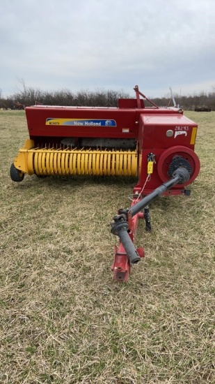2015 New Holland BC5070, String Tie, Hyd. Tension,