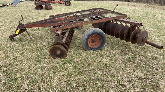 IH 370 Wheel Mounted Disc, 10 Ft. Good Blades