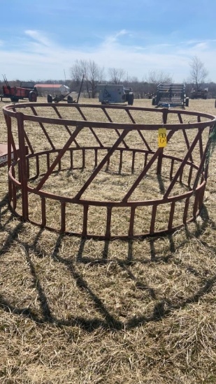 Round Bale Feeder