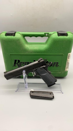Remington, 1911 R1, 45cal, Pistol w/ Hard Case & 5