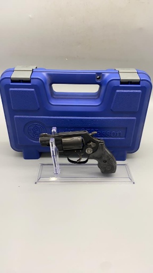 Smith & Wesson, M&P, 357s&w, Revolver w/ Hard Case
