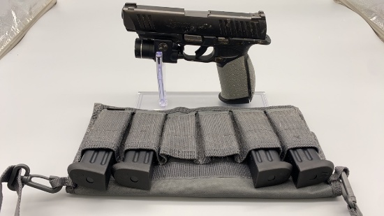 Remington, RP9, 9mm, Pistol w/ Flashlight and