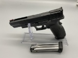 Springfield, Elite, 9mm, Pistol w/ Extra Clip,