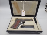 Griffon 1911A1 Combat Pistol .45 ACP Griffon 1911A1 Combat pistol, in .45 ACP, comes with 2 magazine