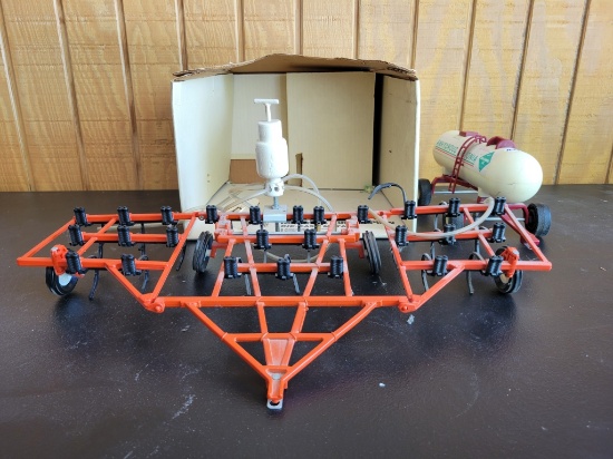 Ertl Minimal Tillage Plow & NH3 Tank