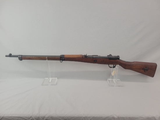 Japanese Military Rifle Japanese military rifle, unsure of manufacture, 30 cal carbine, typical mili