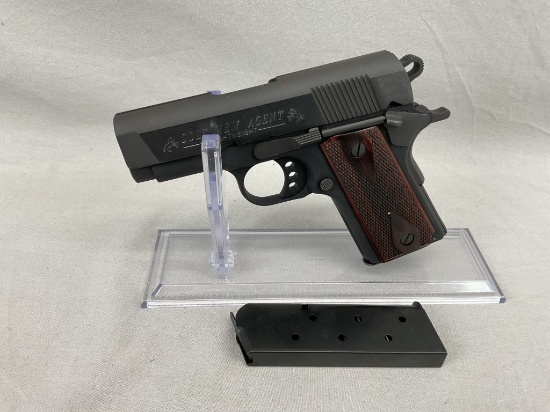 Colt, New Agent Light Weight, 45auto, Pistol, extra mag, hardcase