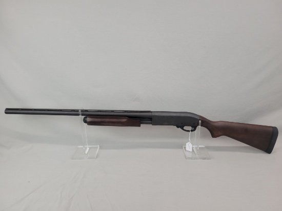Remington 870 Shotgun Remington 870 shotgun, chambered in 12 ga, pump action style shotgun, blued ba