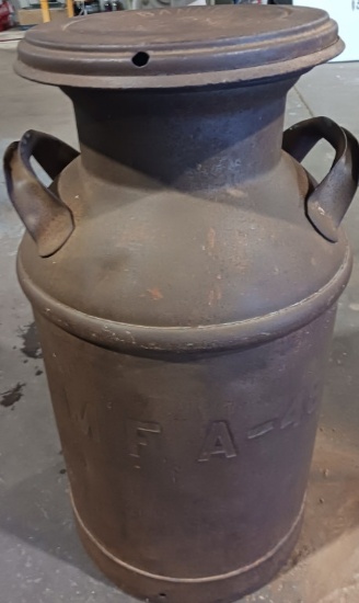 Banner Dairy MFA-48 Cream Can