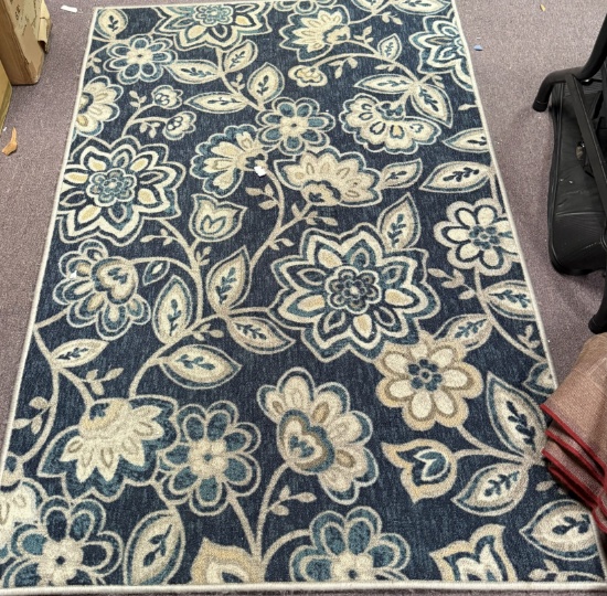 3x4 indoor/outdoor rug
