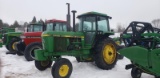 John Deere 4440