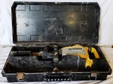 Dewalt D25901 Demolition hammer in case