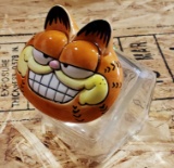 Garfield cannister