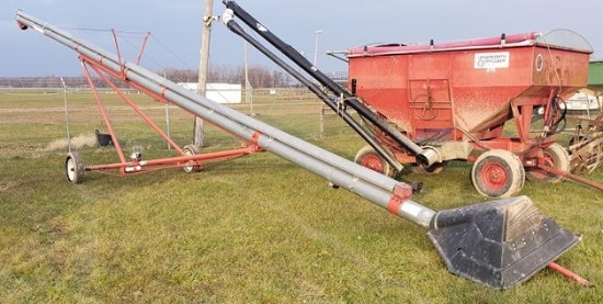 GSI Grain System transport auger - hopper