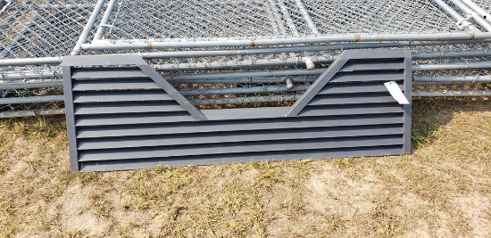 Louvered tailgate for Dodge
