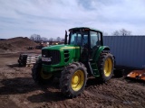 John Deere 7330 Premium tractor 4wd, 5050 hours, 16 spd power quad, 2 remotes, 18.4x38 rears