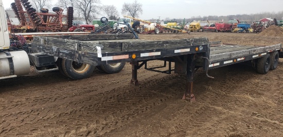 2002 Assembled gooseneck 5th wheel hookup, 25' combined deck length not including beaver tail