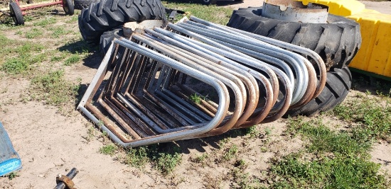 15 free stalls