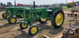 John Deere 40 - wide front row crop nice restore, new tires