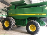 John Deere 9770 combine 4wd, 2129/3345 hours, 2010 year, single tires, contour