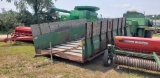 Balzer 1016 forage loading platform