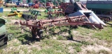 International 12' field cultivator with tine lever