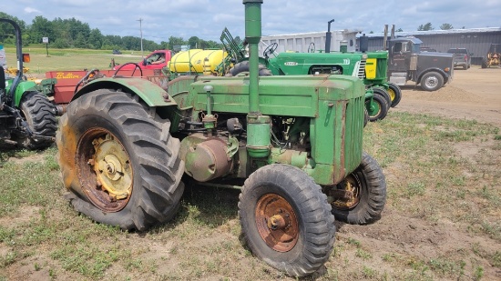 John Deere D