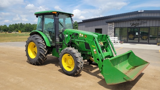 John Deere 5100E