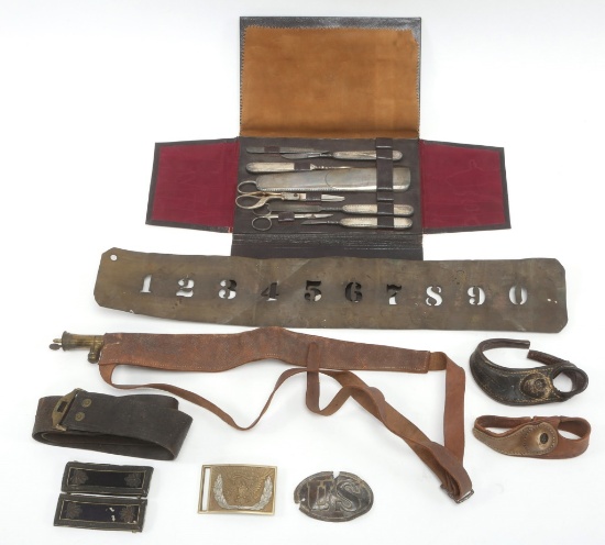 CIVIL WAR OFFICER BELT EPAULETS & MANICURE SET LOT