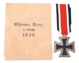 WWII GERMAN IRON CROSS 2nd CLASS MEDAL