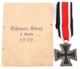 WWII GERMAN IRON CROSS 2nd CLASS MEDAL