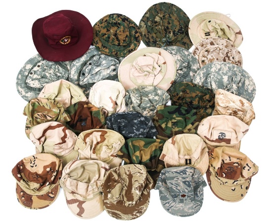 US ARMED FORCES MILITARY FIELD CAP & HAT LOT OF 29