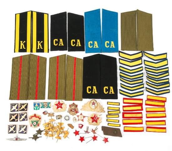 SOVIET ARMY SHOULDER BOARDS & INSIGNIA LOT