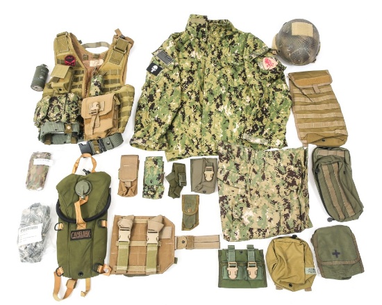 US ARMY - NAVY TACTICAL FIELD GEAR LOT