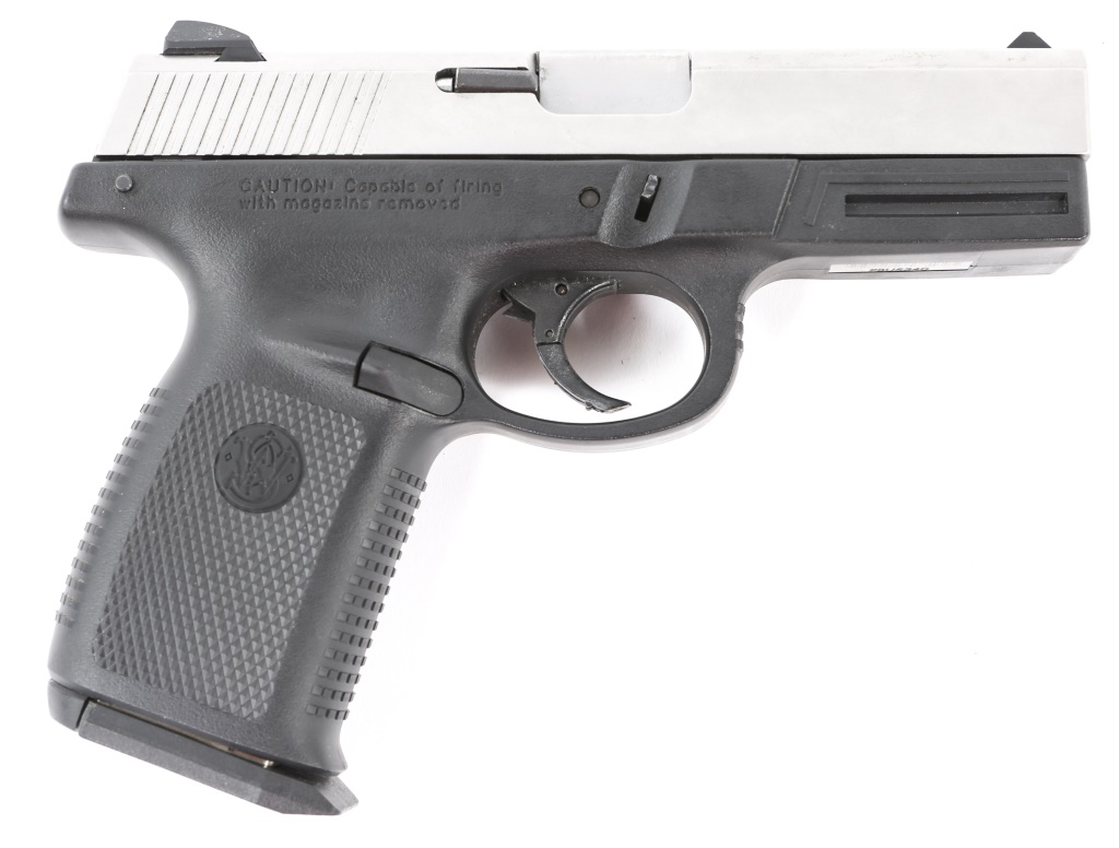 SMITH & WESSON MODEL SW40VE .40 S&W PISTOL | Proxibid