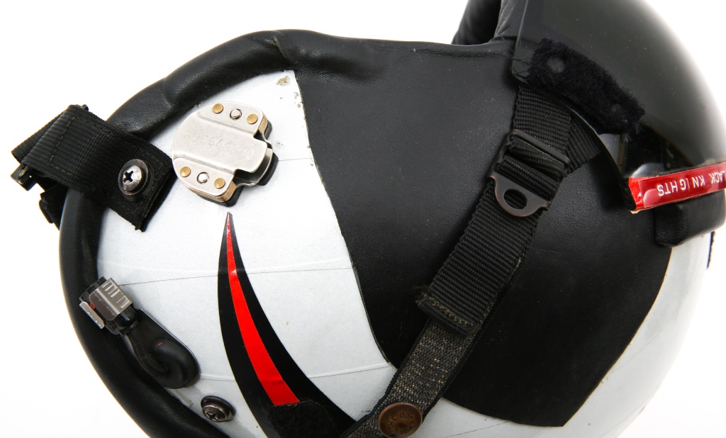 US NAVY VFA-154 PILOT HGU-55 FLIGHT HELMET & MASK | Proxibid