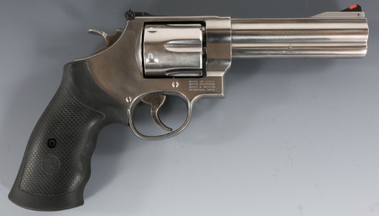 S&W MODEL 629 CLASSIC .44 MAGNUM REVOLVER