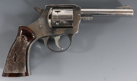 H&R MODEL 623 DOUBLE ACTION .22 CAL REVOLVER