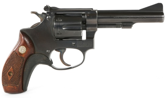 S&W MODEL 1953 KIT GUN .22 CALIBER REVOLVER