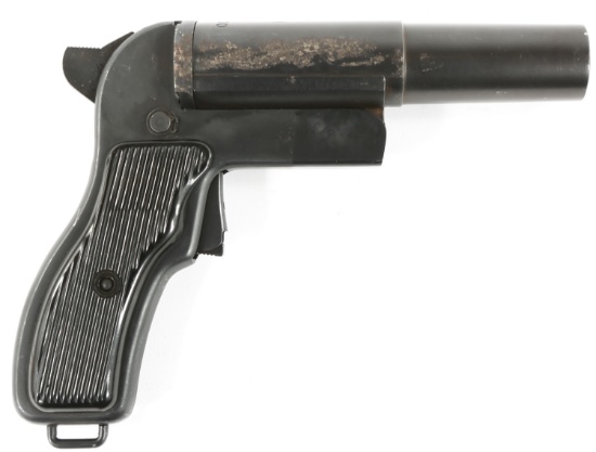 POLISH SPSh - 44 FLARE PISTOL DATED 1965